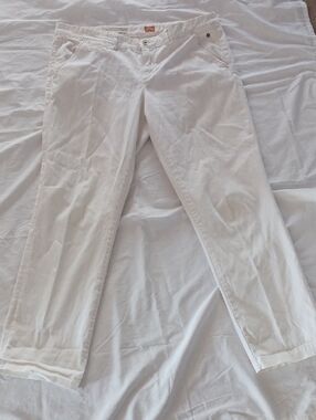 Pilcro and the Letterpress White Straight Leg Pants